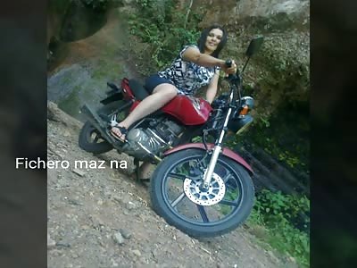 woman loses her head is presumed to have been for love