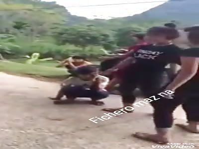 women fighting for the love of a man