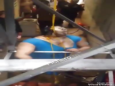 SUICIDE: Obese woman takes her own life by not being able to lose weight