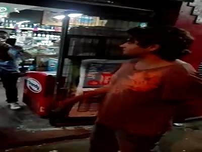 MAN LETS TO GIVE TOUCHES FOR A PASS OF MARIJUANA