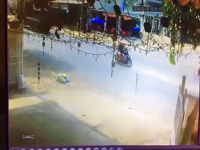 MOTORCYCLE BLOWER TRUCK