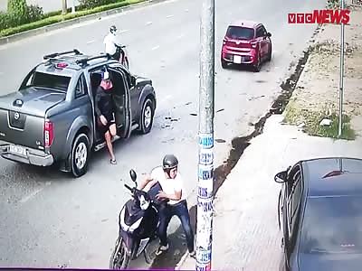 MOTORCYCLE DEAD IN FIGHT