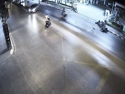 ACCIDENT OF MOTORCYCLISTS