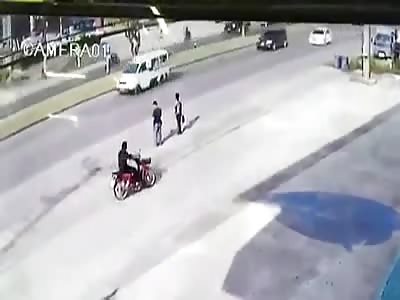 Young Man Commits Suicide by Throwing Himself Under Car