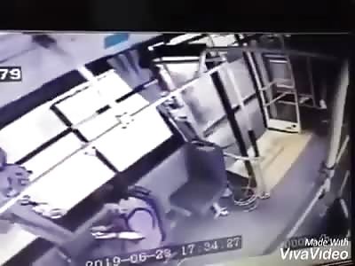 Suicide: School Girl Jump Out From a Moving Bus 