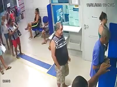 IDIOT POLICE SHOOTS HIS GUN ACCIDENTALLY