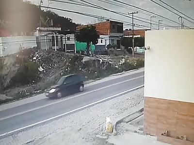CCTV : accident of MOTORCYCLIST 