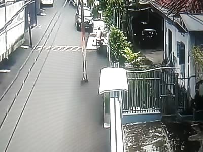 STUPID DRIVER DID NOT PUT CAR BRAKE