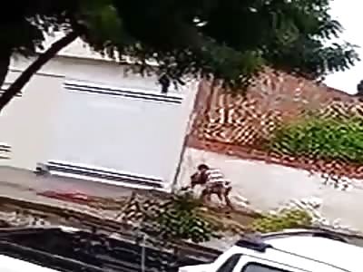 WOMEN FIGHT FOR A MAN