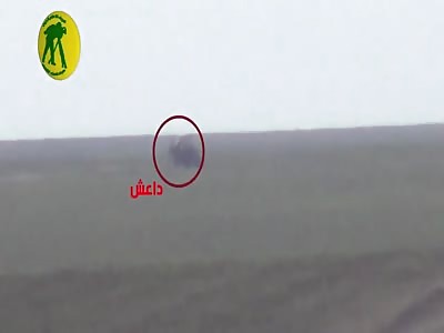  Folk hero addresses the crowd attacked Daasha Jassim on a hill west of Mosul Maschinelle Ãœbersetzung