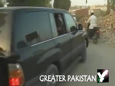 â˜ â˜ â˜ Hamid Karzai Escapes Assassination Attemptâ˜ â˜ â˜ 