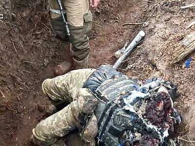 MULTIPLE K.I.A ROTTEN UKRAINE & RUSSIAN TROOP LEFT BEHIND 