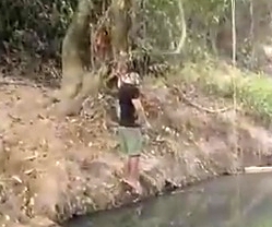 A young man hanged himself by the river