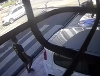 Man fatal stabbing of an older man to death in a car park (+ arrested)