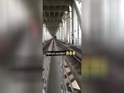 Idiot gets hit by train in India