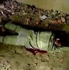 UA soldier shows dead ORC, Makarivka