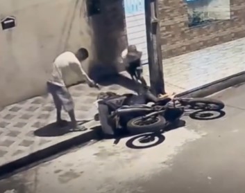 man refuses to hand over his motorcycle and was murdered