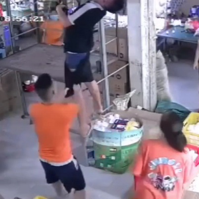 Dude Electrocuted While Trying to Fix the Air Conditioning