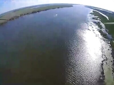 Kamikaze drone destroys a boat full of Russians