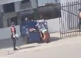 Shooting victim Dead body fall from tricycle 