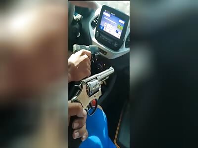 They went out to steal, the police killed them with a lot of shots.