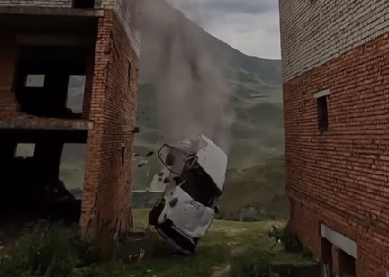 Stuntman Almost Killed himself Performing Stunt. 