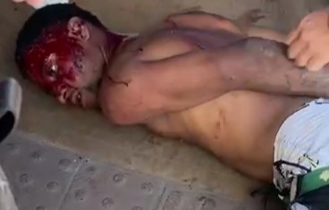 Thief saved by police from angry crowds 