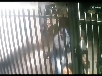 Delivery man assaulted and killed in Brazil