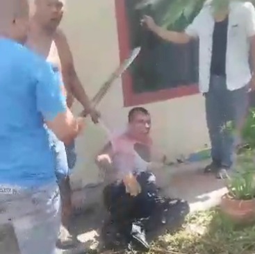 Thief caught red handed punished very hard 