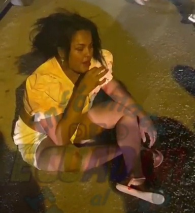 Two Prostitute Fighting Each Other 