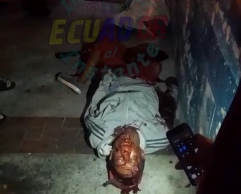 Two gang members executed by rival 