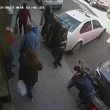 Grandpa Suffers a Heart Attack while Driving and Crashes a Woman to the Wall