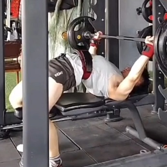 (FULL VIDEO) Barbell of Death! Wuhan, China