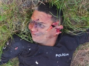 Police officer shoot dead by gang