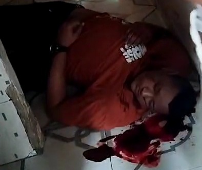 Young man shoot dead in his home by his neighbor after argument 