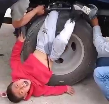 Little kid nearly crashed saved by his bike 