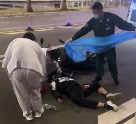 Rescue failed to save the life of wounded Motorcyclist 