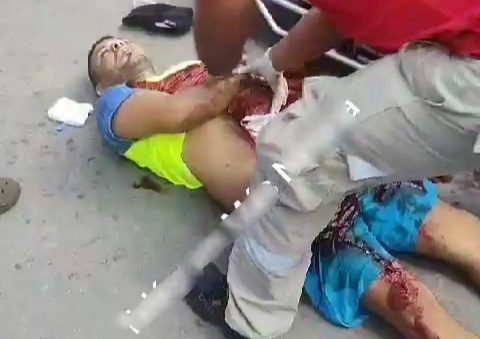 Transporting wounded man to hospital after sicario attack 