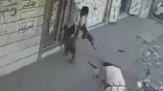 Modern Day Draw Off with Ak-47's (6 Dead)