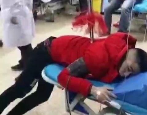 [STILL ALIVE] Man impaled by Traditional Harpoon 