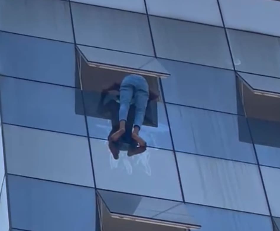 A Few More Angles Of The Shopping Center Jumper