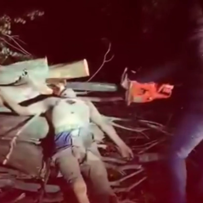 Cartel Boss Pulls Out a Chainsaw.