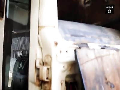 2014 Raqqa Battle: ISIS Fighter Cries Before Suicide Against Gov Forces (FULL VIDEO)