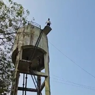 Rescue Mission Doesn't Go So Well In Delhi