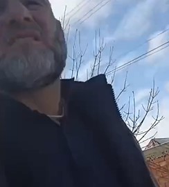 Man stabbed to death in front of his son in Russia