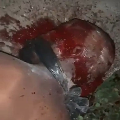 Gang Members Finishes Rival Off In Savage Fashion