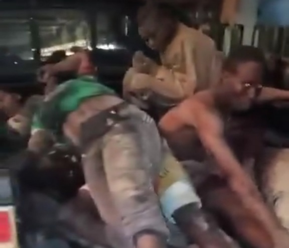 Members of Nigerian militia wounded and captured by army 