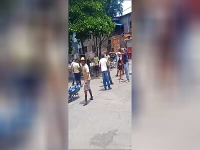 Fat man killed by políce