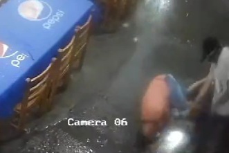 Sicario executed man in front of his girlfriend for not paying debts 