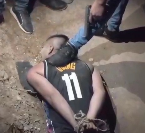 Thief caught and executed after a long investigation (Skip to 5:50)